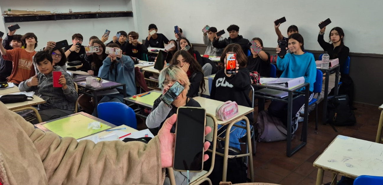 imagen Nueva normativa sobre el uso del celular en el CUC: promover una cultura digital responsable