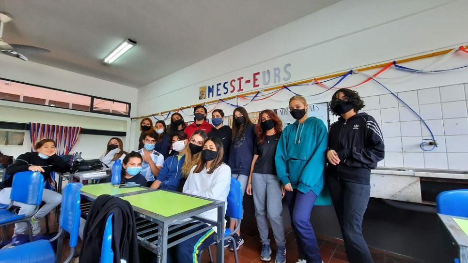 imagen "Messi-eurs": El área de Francés tiene aula con nombre propio
