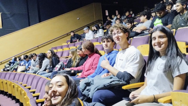 imagen El CUC participó de una jornada de cine y reflexión sobre redes sociales