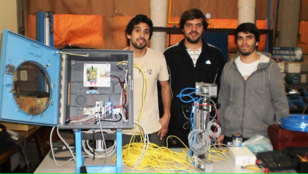 imagen Estudiantes de Mecatrónica construyeron un robot escalador