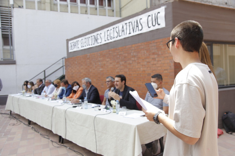 imagen Estudiantes del CUC realizaron un debate con los candidatos mendocinos al Congreso Nacional