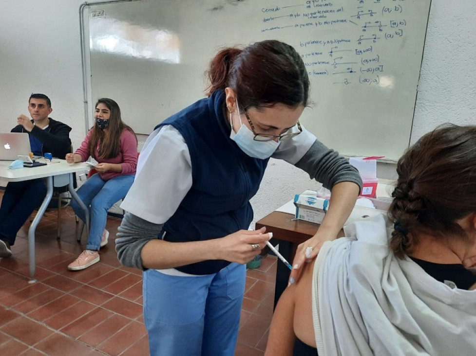 imagen Se colocaron 200 vacunas en el CUC contra el Covid-19