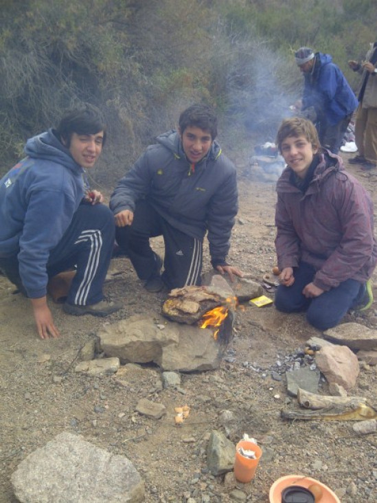 imagen CAMPAMENTO: EL KALLUÉ SE ILUMINÓ CON EL CUC