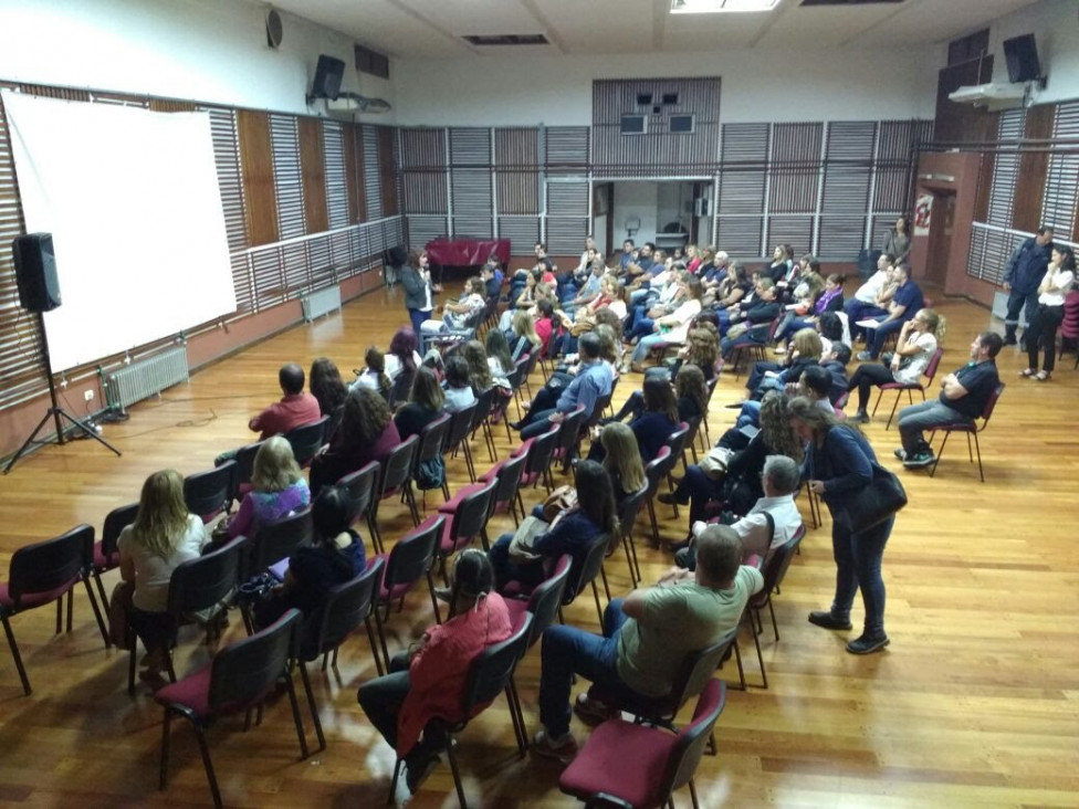 imagen Reunión de padres de estudiantes de cuarto y quinto año