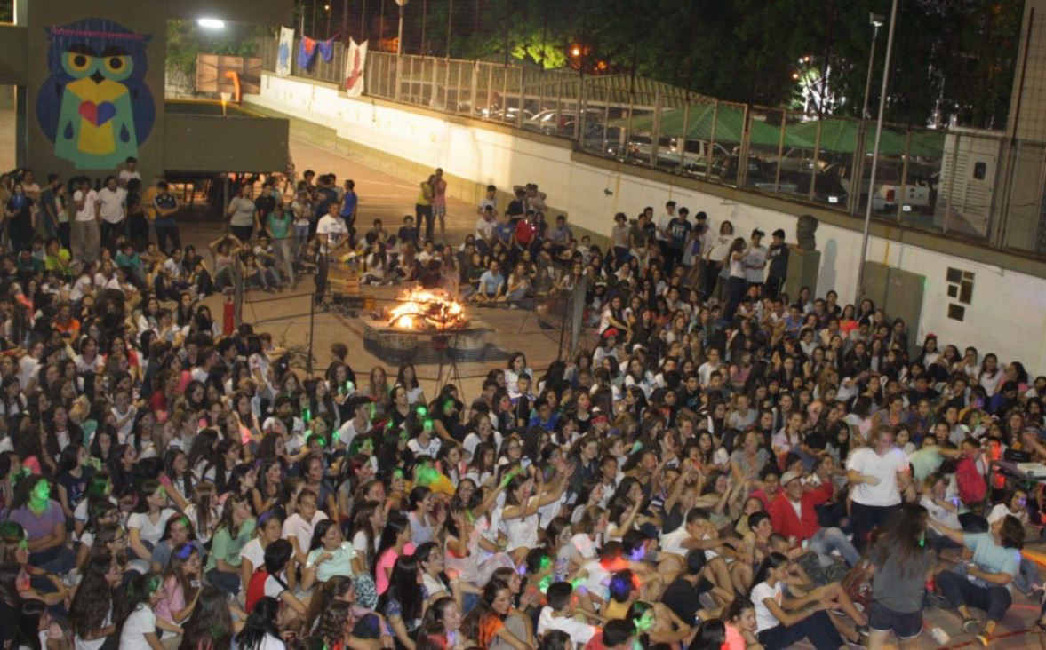 imagen El fuego de la Furia y la Mística