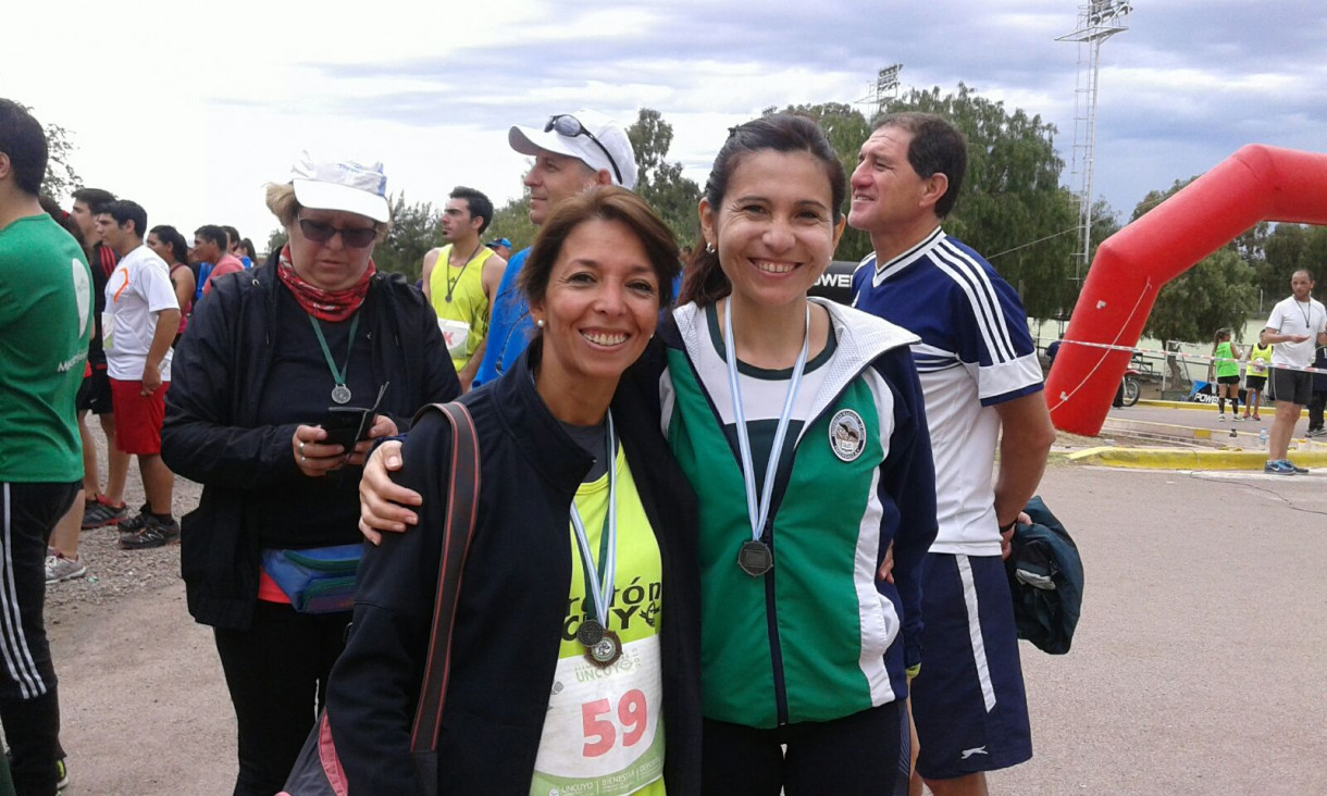 imagen El CUC hizo podio en la maratón de la U