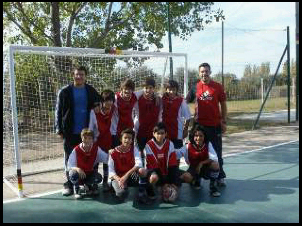 imagen FUTSAL: TARDE PARA EL OLVIDO EN ALEMÁN