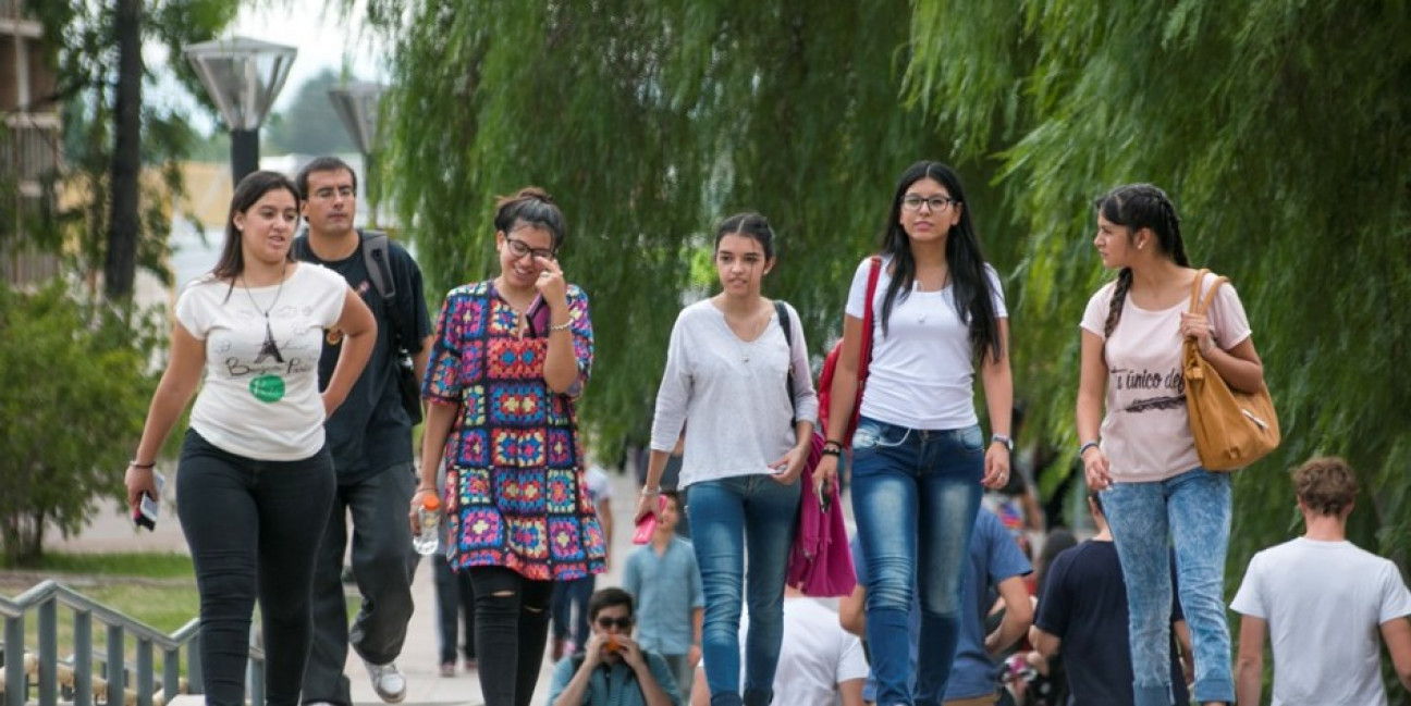 imagen Ingresantes a la UNCuyo podrán inscribirse a becas